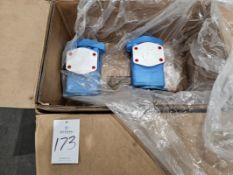 (2) Vickers 45VTCS60A 2203AA22R Hydraulic Vane Pumps