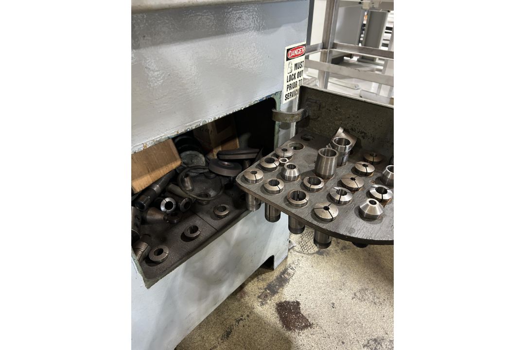 Royal Oak Tool & Cutter Grinder - Image 2 of 5