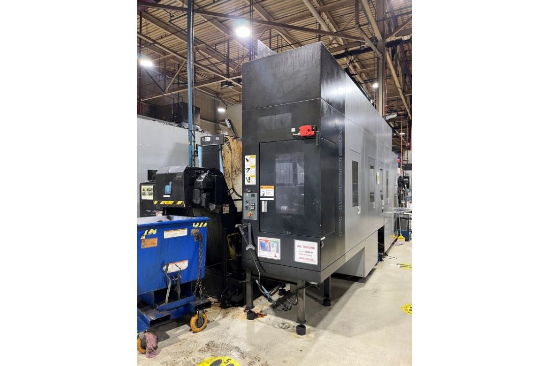 Toyoda FH550SX 4-Axis CNC Horizontal Machining Center - Image 6 of 11