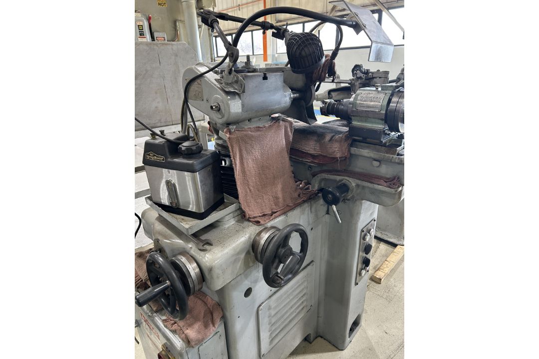 Makino C-40 Tool & Cutter Grinder - Image 4 of 6