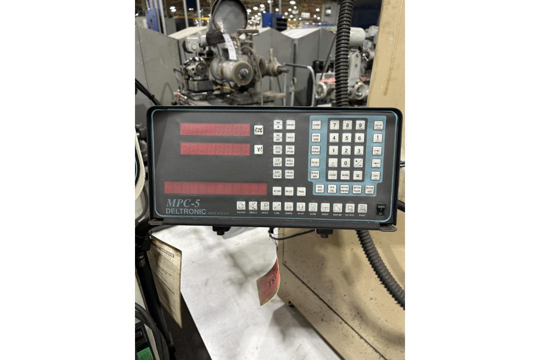 Deltronic DH-214 14" Optical Comparator - Image 5 of 9