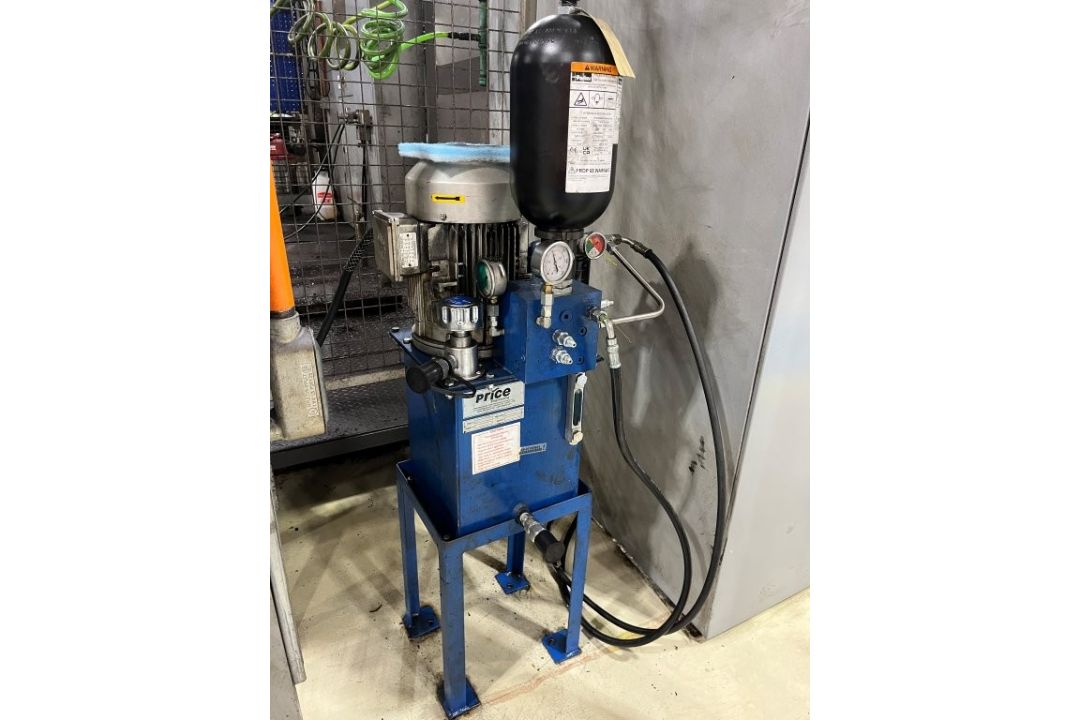 Toyoda FPA-1000 16-Position Fully Automatic Pallet Change System - Image 7 of 8