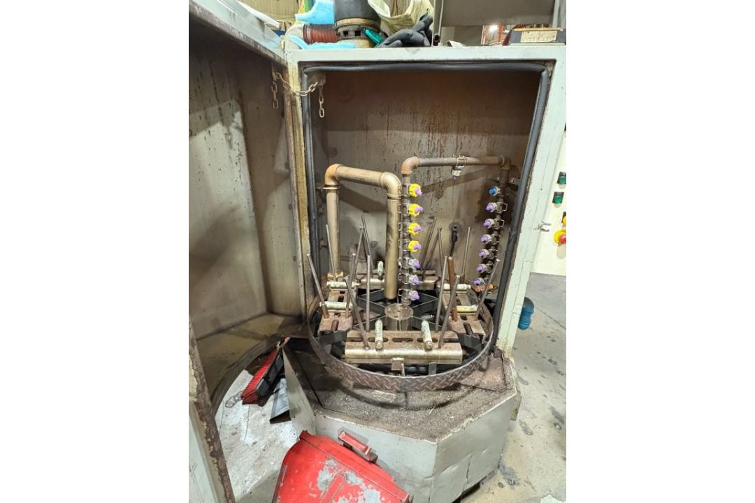 Better Engineering F-3000-P, 36" Parts Washer - Image 5 of 6