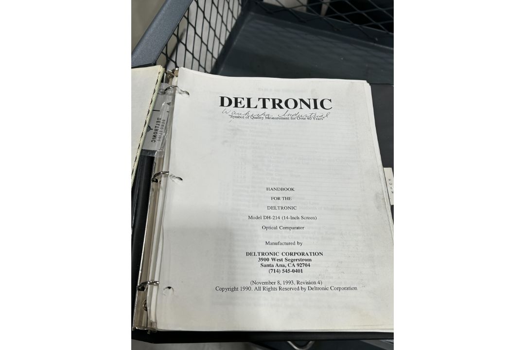 Deltronic DH-214 14" Optical Comparator - Image 2 of 9