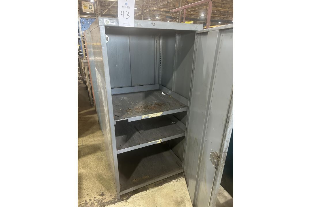 Stanley Vidmar Cabinet - Image 2 of 2