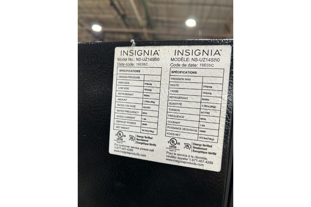 Insignia NS-UZ14SS0 13.8 Cu. Ft. Garage Ready Convertible Upright Freezer - Image 4 of 4