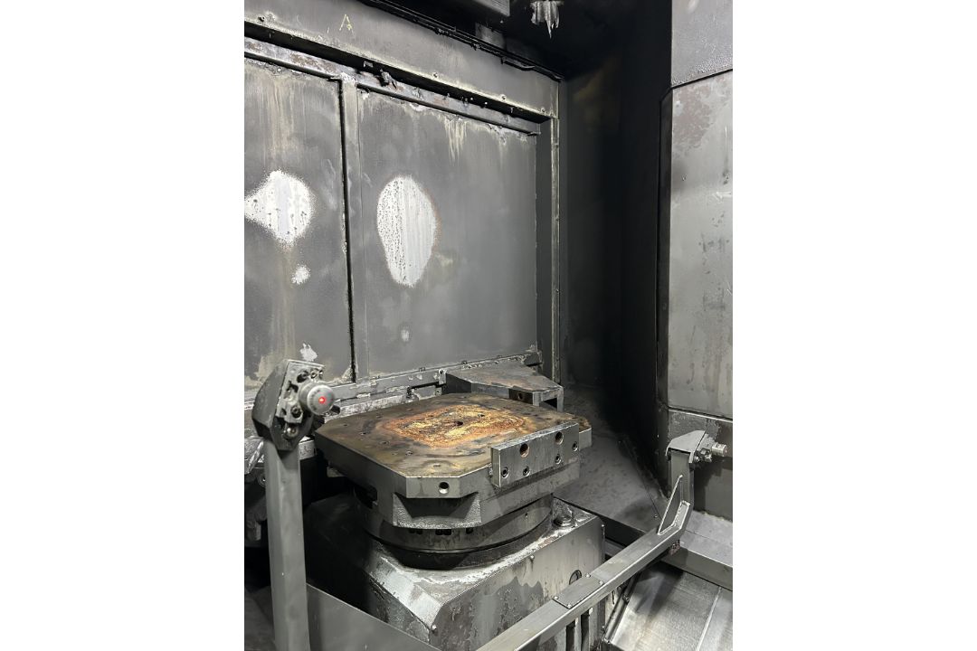 Toyoda FH550SX 4-Axis CNC Horizontal Machining Center - Image 8 of 14
