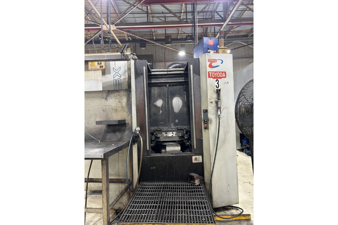 Toyoda FH550SX 4-Axis CNC Horizontal Machining Center - Image 5 of 14