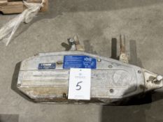 Griphoist TU-32 4-Ton Manual Wire Rope Hoist