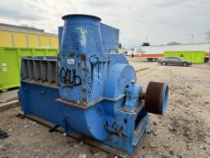 Montgomery Blo-Hog 300-HP Grinder
