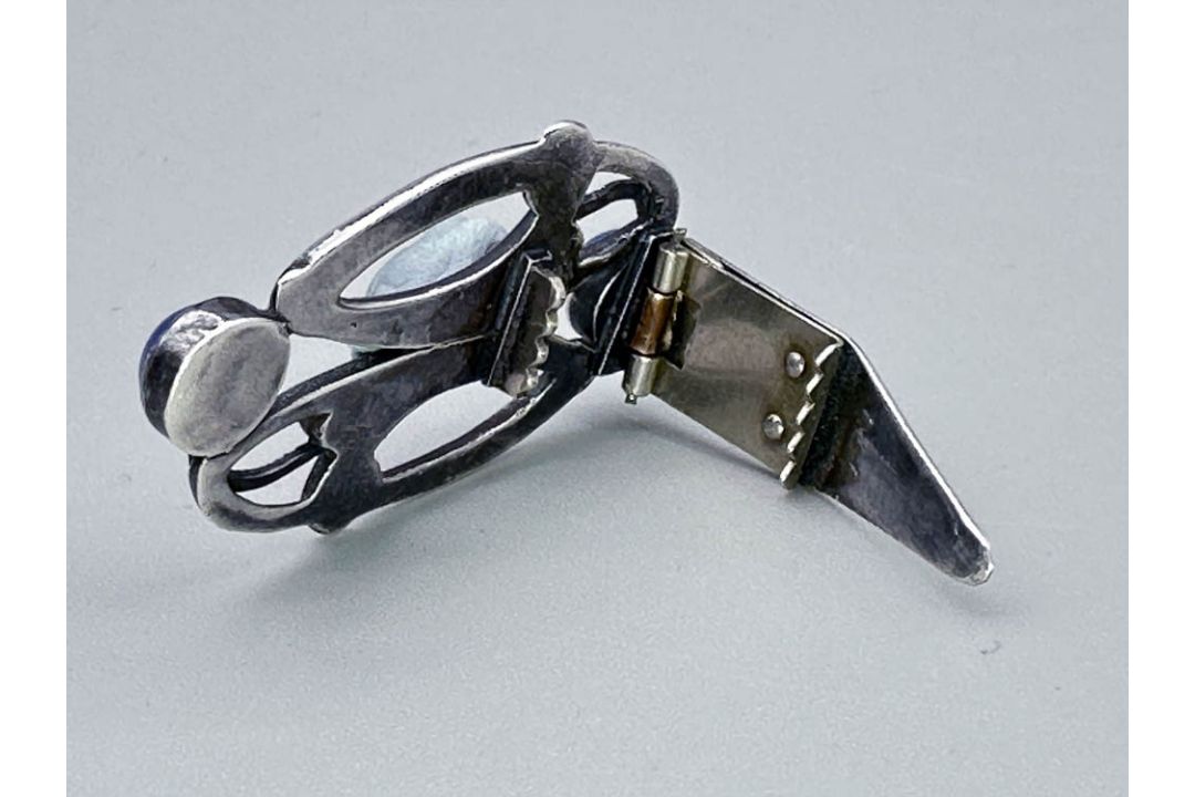Art Deco silver dress clip, marked Silver, probably American c1930 - Image 5 of 6