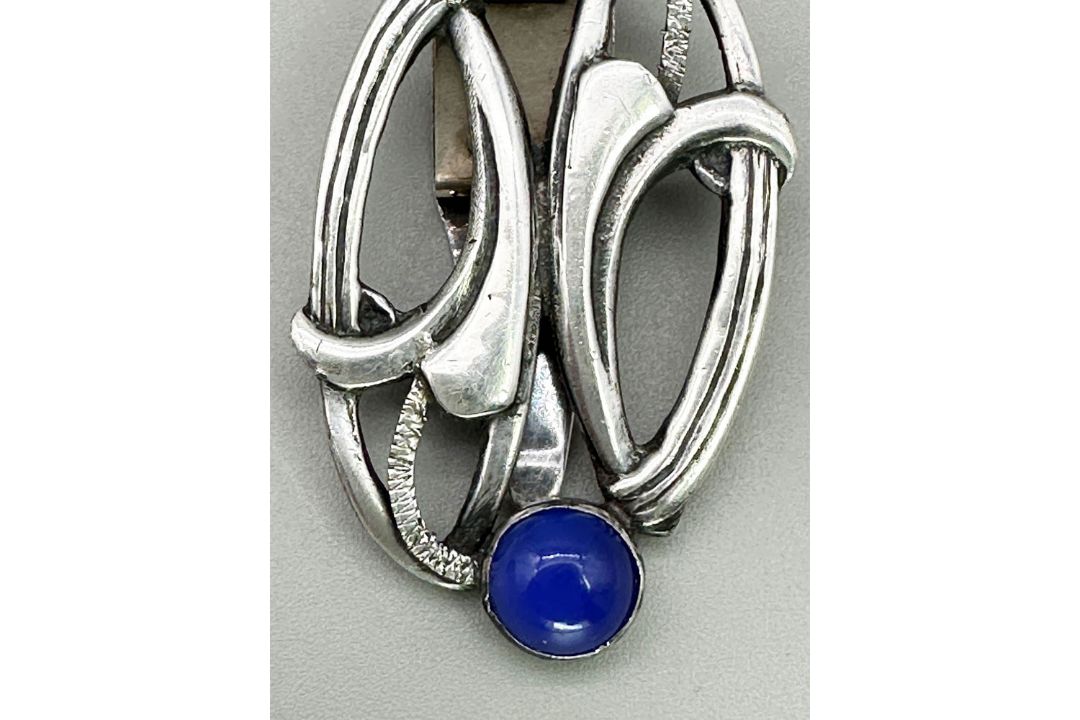 Art Deco silver dress clip, marked Silver, probably American c1930 - Image 2 of 6