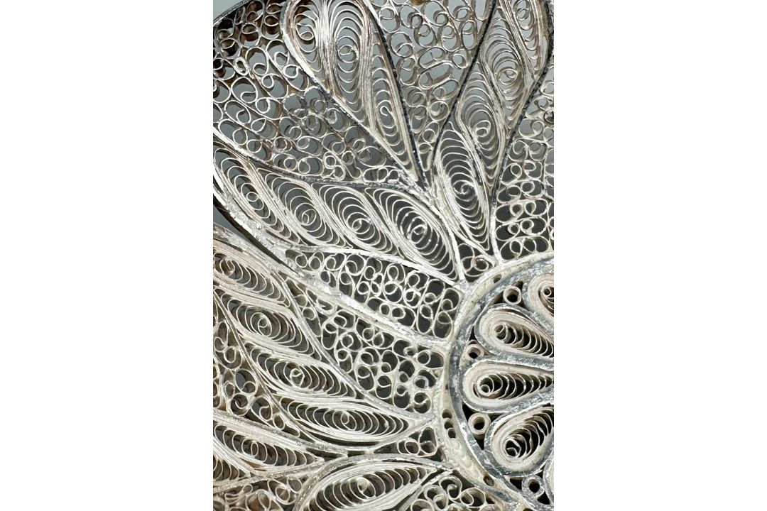 Pair of Silver Filigree Bonbonnieres, possibly Portugese, early C20th - Image 8 of 8