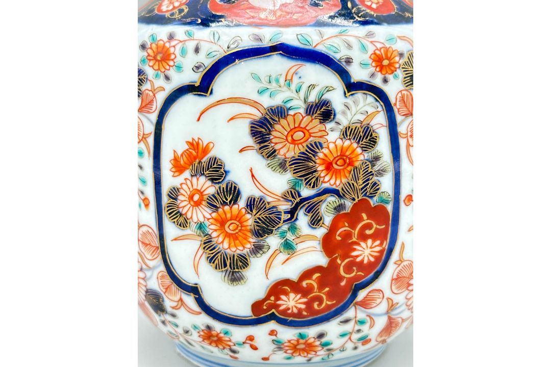 Japanese Fukagawa Imari Vase of Sake Bottle Form, Koransha Mark, circa 1880 - Image 6 of 8