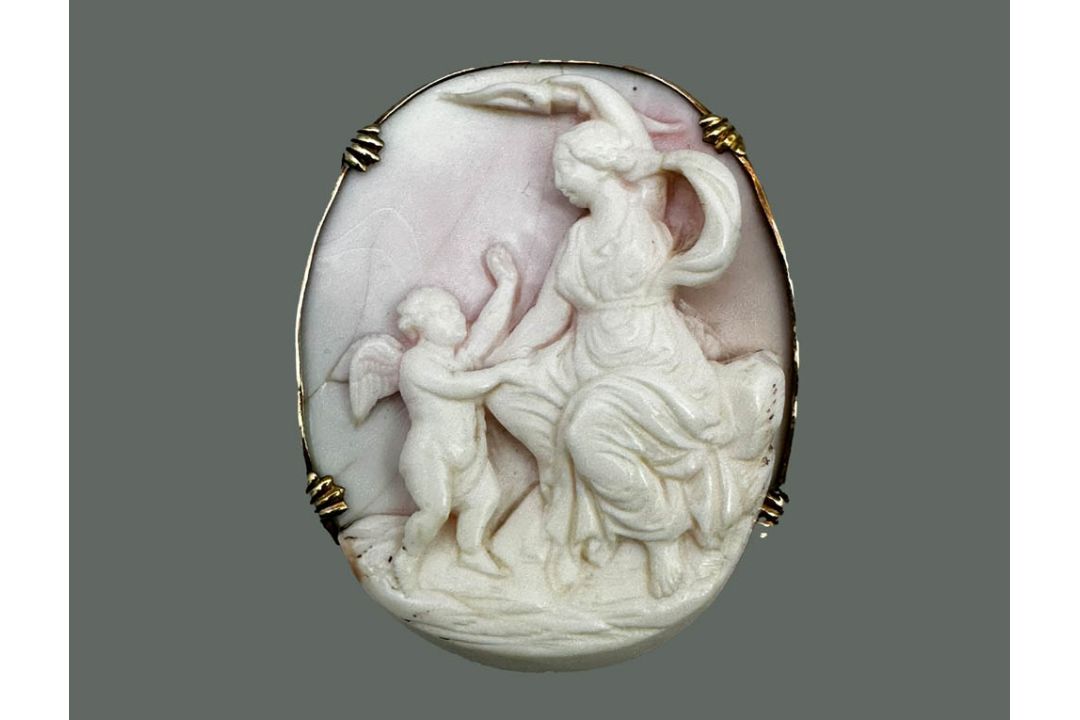 Large allegorical coral cameo Brooch, c1850 - Image 9 of 9