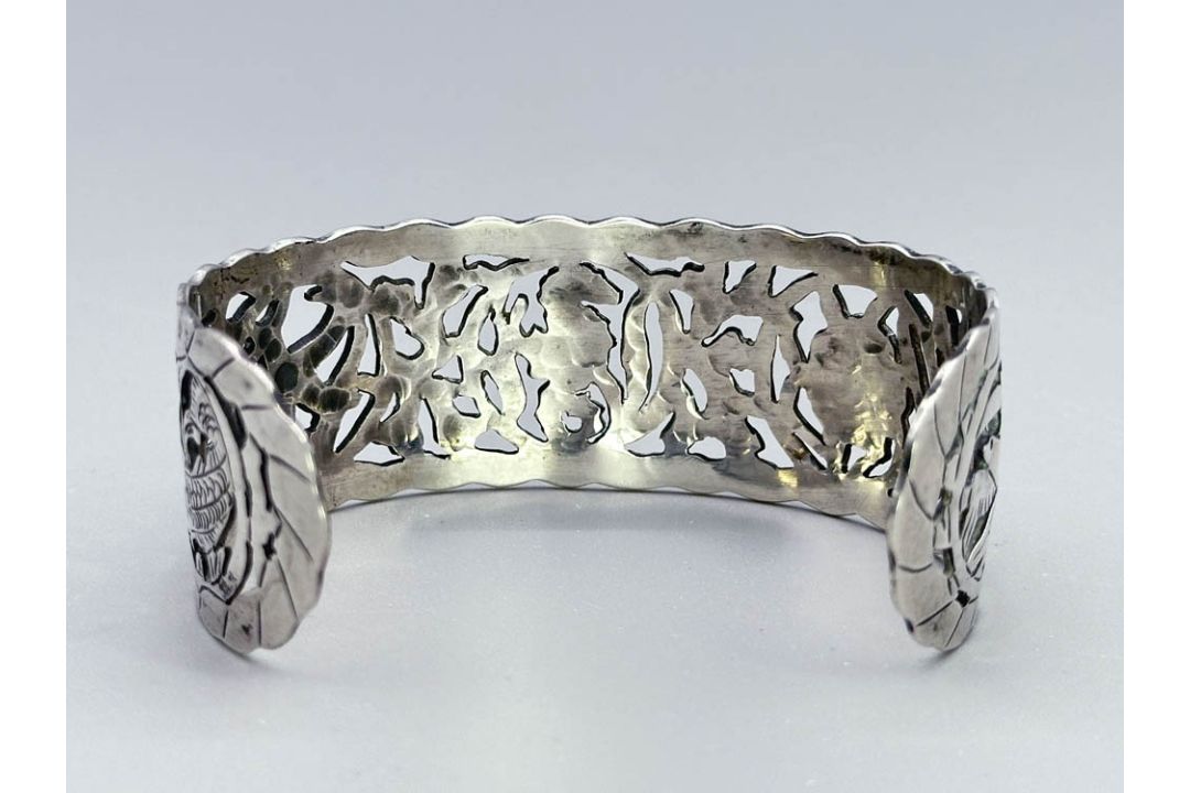 Silver Cuff Bracelet by Stavre Gregor Panis with maritime motifs, signed, American c1940 - Image 5 of 6