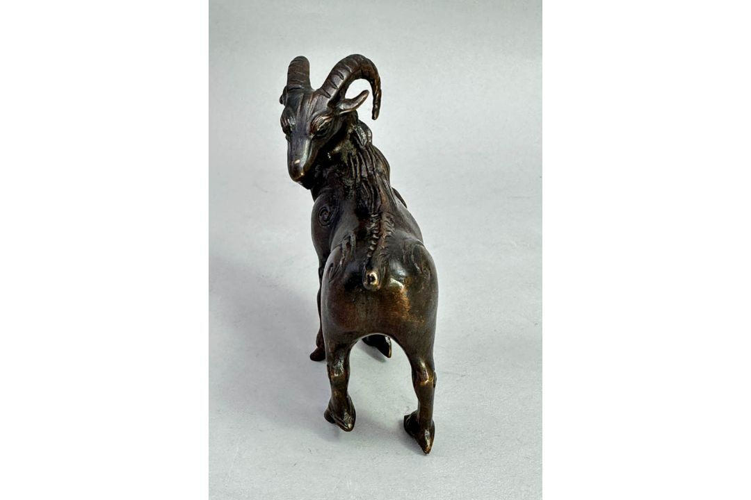 Chinese Bronze Scroll Weight in the form of a standing Goat, Qing Dynasty (1644-1912) - Image 3 of 8