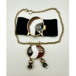 Victorian Scottish Agate necklace and bracelet Suite, c1900