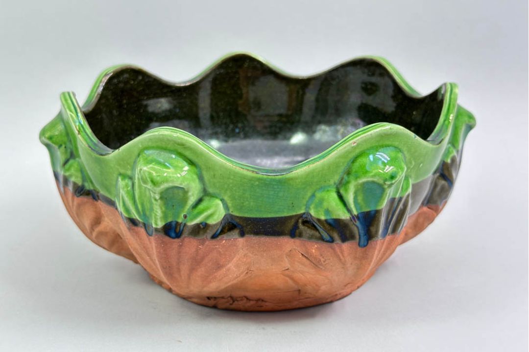 A Brannam Bowl, Barum ware, Terracotta and Glaze, marked C.H.Brannam, circa 1900 - Image 2 of 8