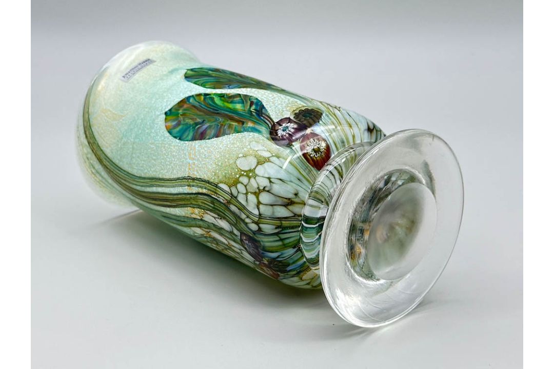 Cameo art glass Vase decorated lilies, Jonathan Harris Glass, signed and dated 2006 - Image 11 of 12