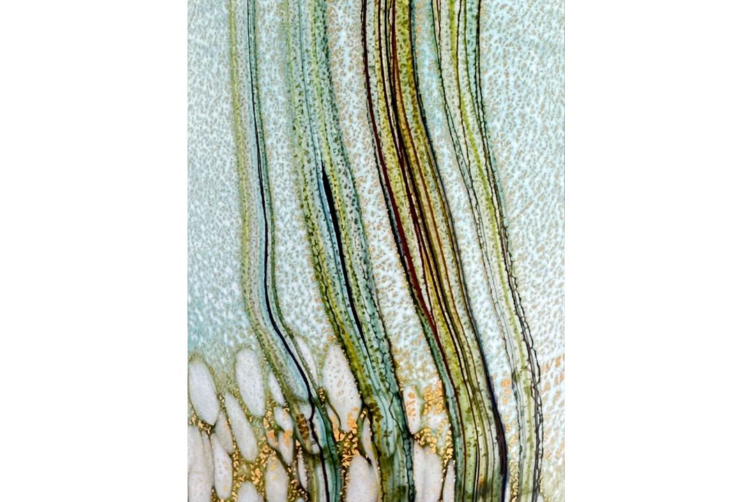 Cameo art glass Vase decorated lilies, Jonathan Harris Glass, signed and dated 2006 - Image 9 of 12