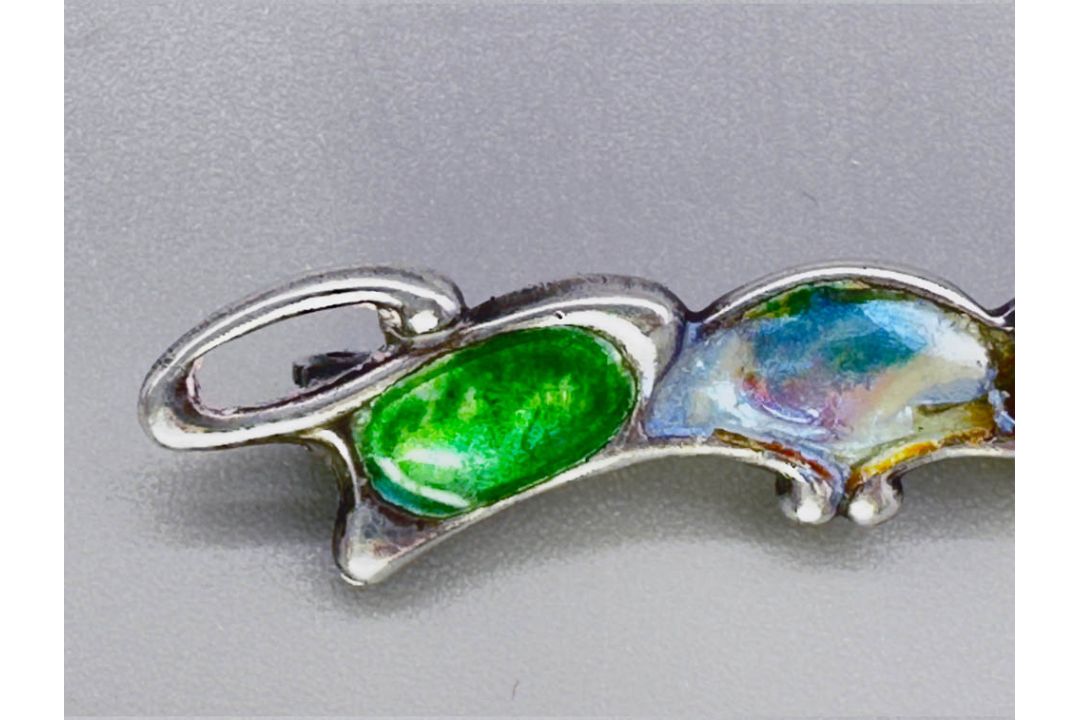 Brooch by Archibald Knox (1864 - 1933) made by W.H. Haseler for Liberty & Co, 1905 - Image 2 of 6