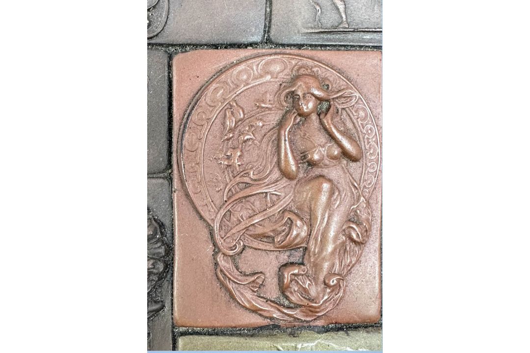 Wall plaque by Giovanni Schoeman depicting classical style figures, signed, 1970s - Image 2 of 7