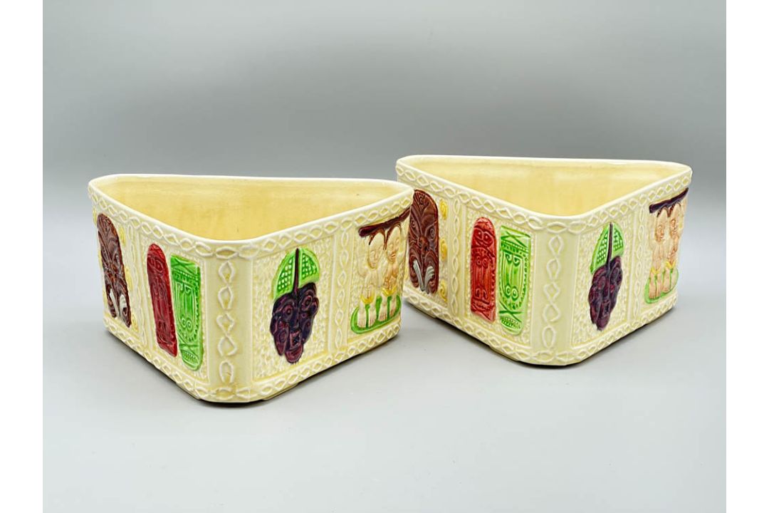 Unusual Pair of triangular form Aztec pattern Planters, Shorter and Son, second half C20th - Image 2 of 12