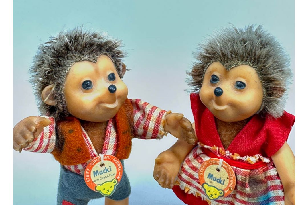 Steiff Hedgehogs : Macki and Mucki, 1950s/1960s - Image 5 of 10