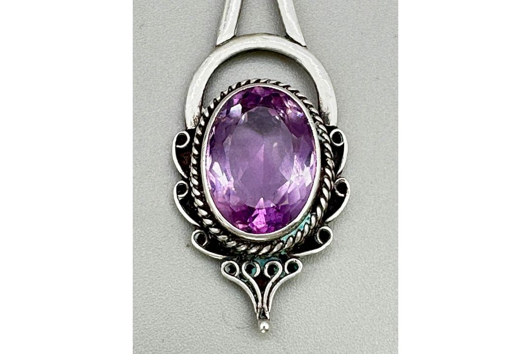 Art Nouveau silver Earrings with amethyst and pearl, probably French c1920 - Image 2 of 7
