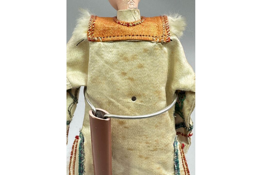 Chinese Doll of a man dressed in traditional costume, signed, early C20th. - Image 10 of 10