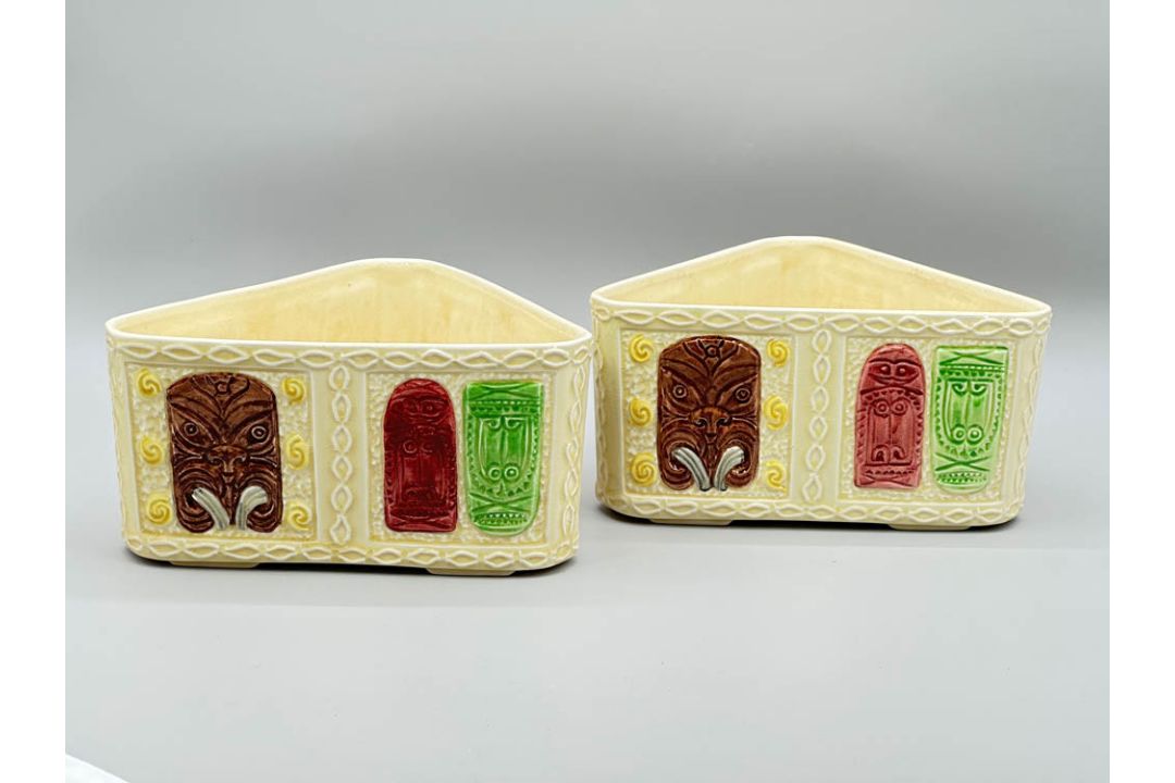 Unusual Pair of triangular form Aztec pattern Planters, Shorter and Son, second half C20th - Image 3 of 12