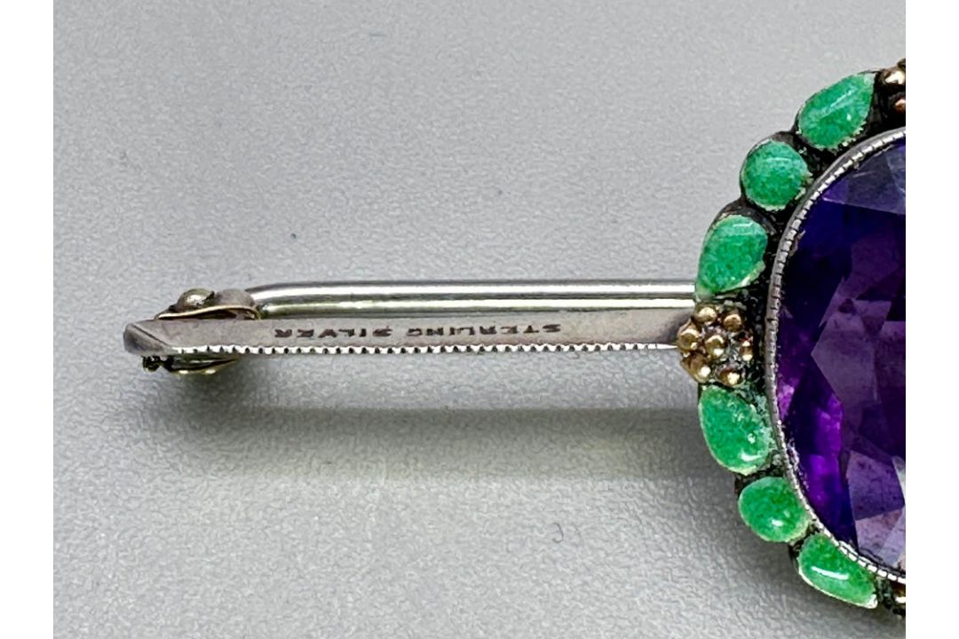 Art Nouveau brooch with a large amethyst and enamel work set in silver, c1920 - Image 3 of 8