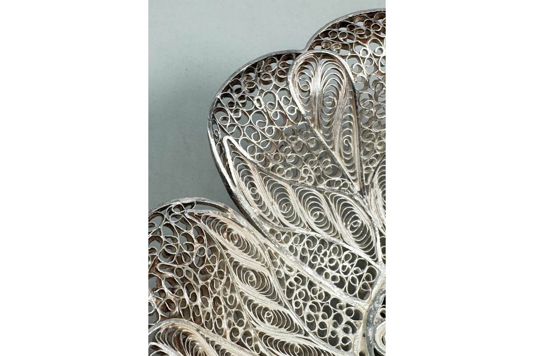 Pair of Silver Filigree Bonbonnieres, possibly Portugese, early C20th - Image 6 of 8