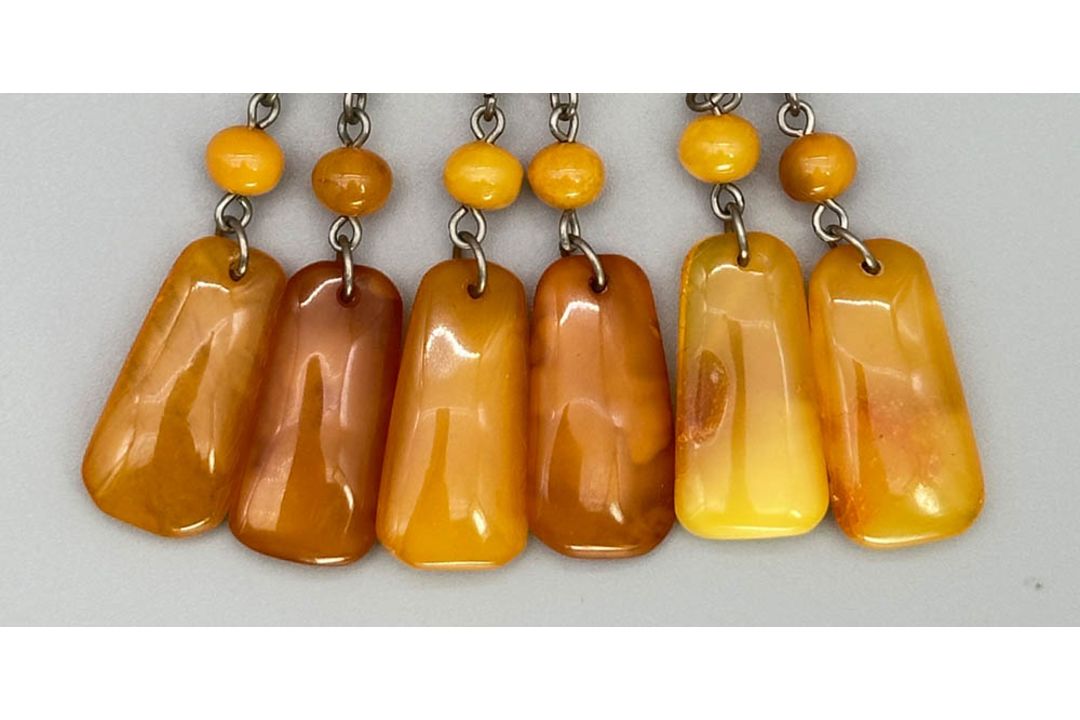 Large butterscotch amber brooch, Denmark, c1970 - Image 4 of 6