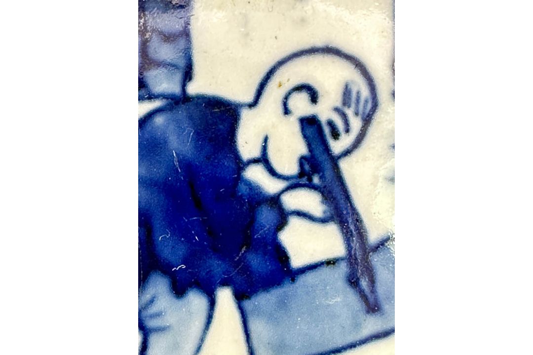 Chinese Blue and White Snuff Bottle decorated boys circa 1900 - Image 4 of 6
