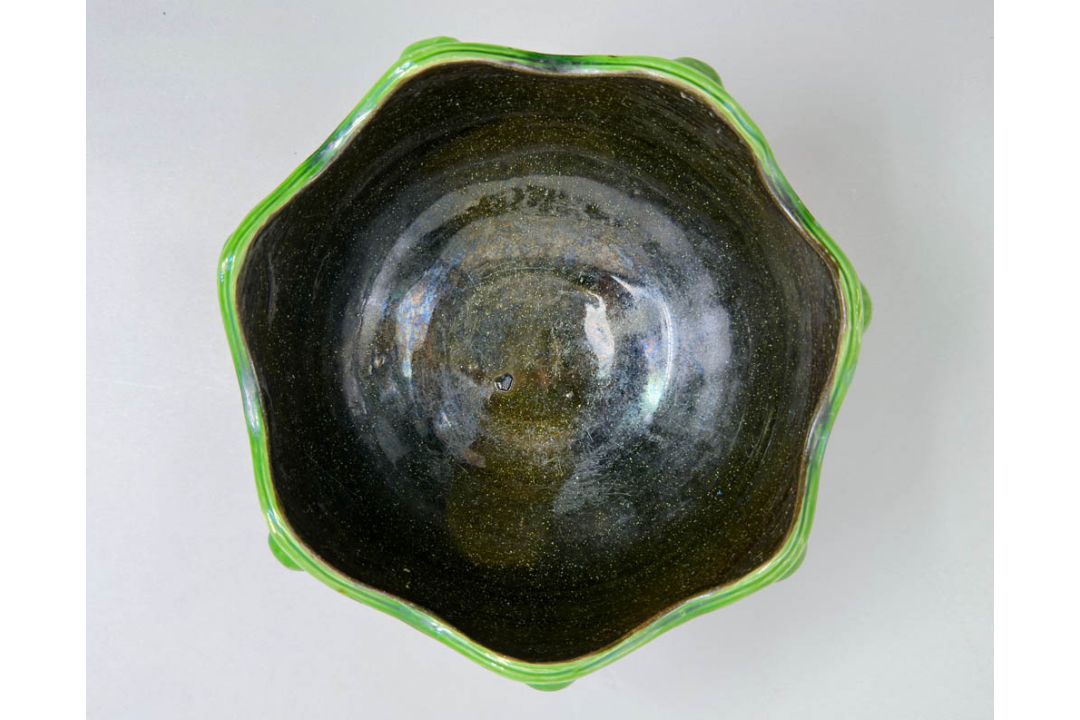 A Brannam Bowl, Barum ware, Terracotta and Glaze, marked C.H.Brannam, circa 1900 - Image 5 of 8