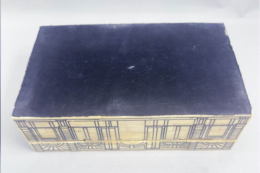 Bone parquetry box decorated in the manner of Fornasetti, Venetian, mid C20th - Image 7 of 7