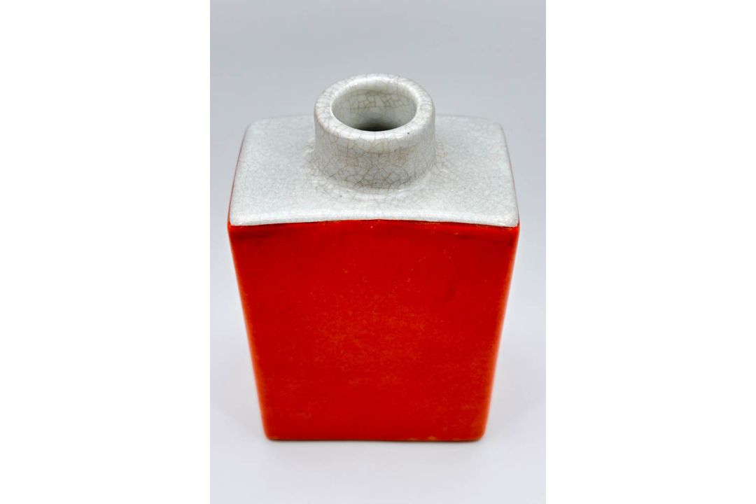 Pair of Orange Glazed Flasks and Covers, Fabienne Jouvin Paris, C20th - Image 4 of 10