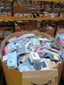 One Oversized Pallet – Brand New Overstock & Returns