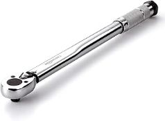 Amazon Basics 3/8 Inch Drive Click Torque Wrench, Chrome Vanadium Steel, Dual-Range Scale, 15-80 ft-