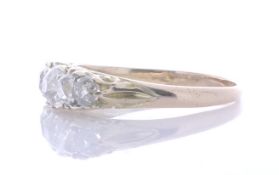 18ct Yellow Gold Antique Five Stone Diamond Ring 0.90 Carats