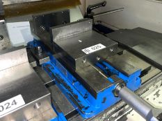 Kurt Mdl. D688 Precision AngLock 6" Vise