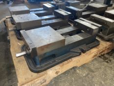 Kurt Precision 8" Machine Vise