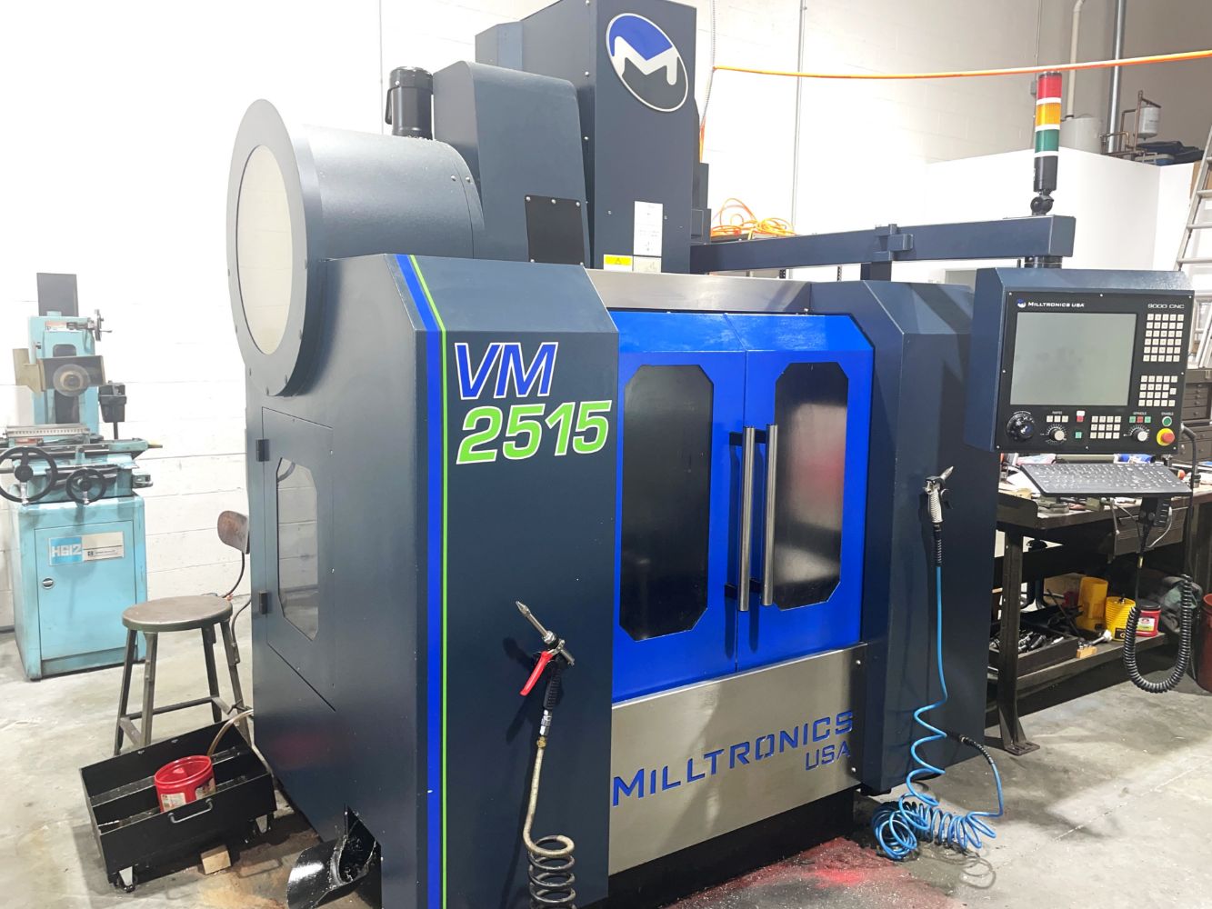 Timed On-Line Auction of Lips Precision Machining