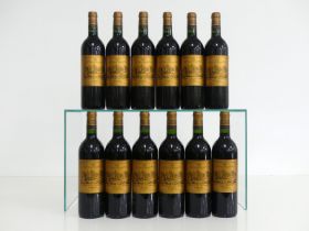 12 bts Ch. d'Issan 2000 owc Margaux Grand Cru Classé i.n