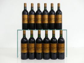 12 bts Ch. d'Issan 2001 owc Margaux Grand Cru Classé i.n, vsl bs