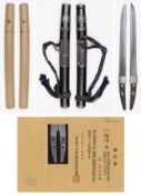 Koto Tanto Signed Fuyuhiro, NBTHK Tokubetsu Hozon *