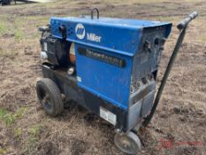 MILLER THE LEGEND AEAD-200LE PORTABLE WELDER