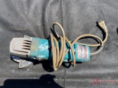 MAKITA ELECTRIC DISC GRINDER